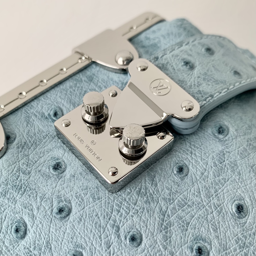 l**is V*t*n slim trunk--m25445-23 x 12 x 4cm