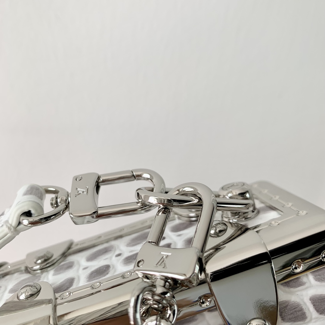 l**is V*t*n slim trunk--m25445-23 x 12 x 4cm