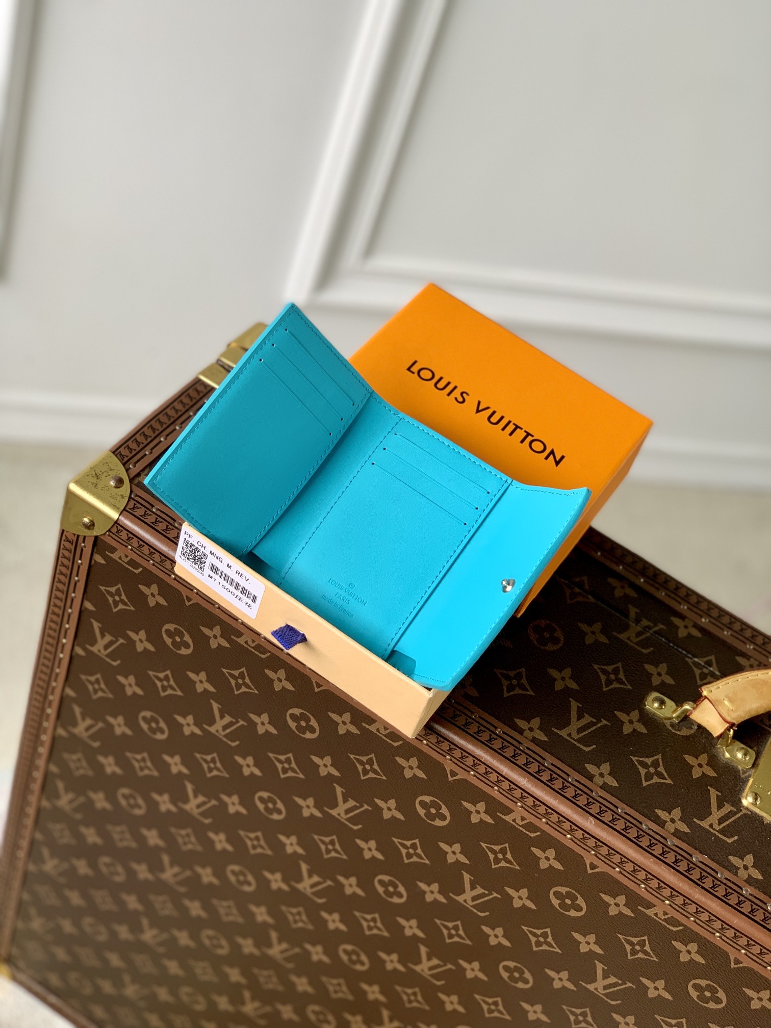 l**is V*t*n wallet-m11524-11 x 8.5 x 2cm