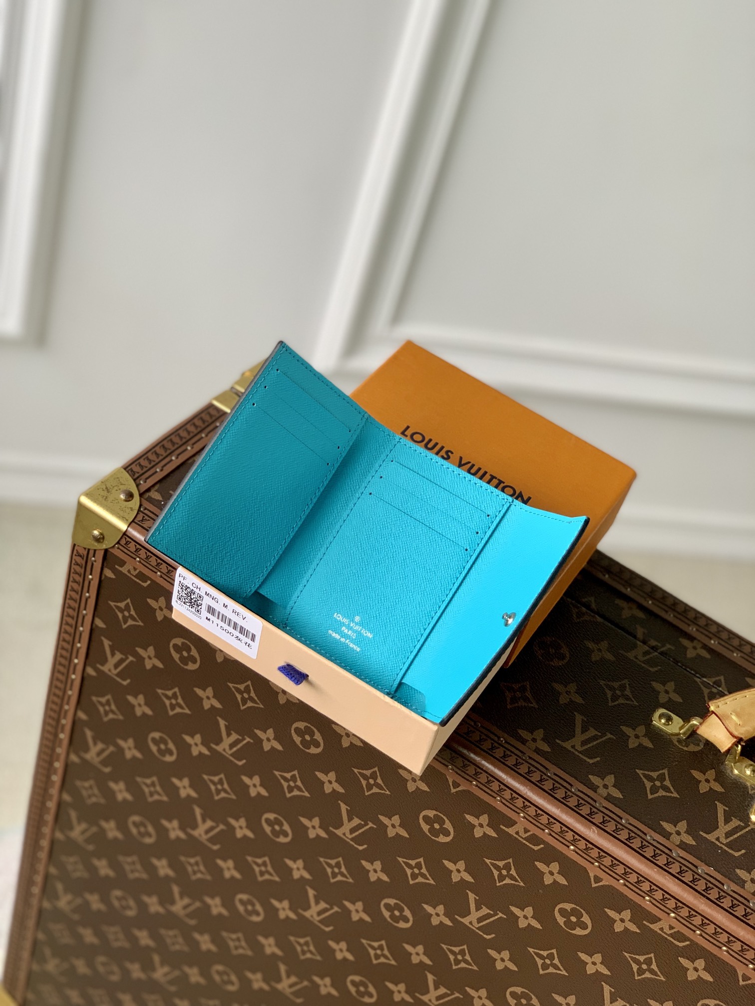 l**is V*t*n wallet-m11524-11 x 8.5 x 2cm