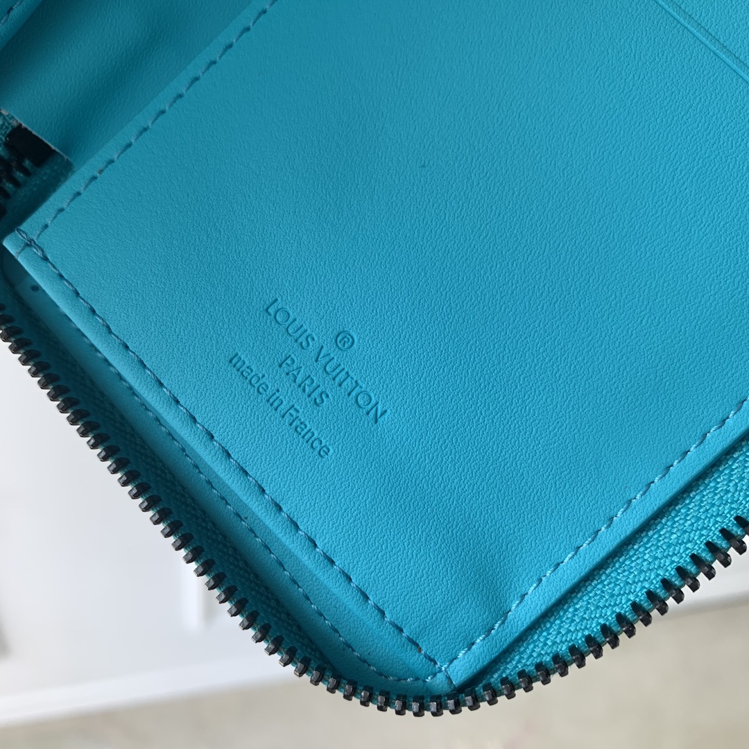 l**is V*t*n zippy wallet- m1152-10*20*2cm