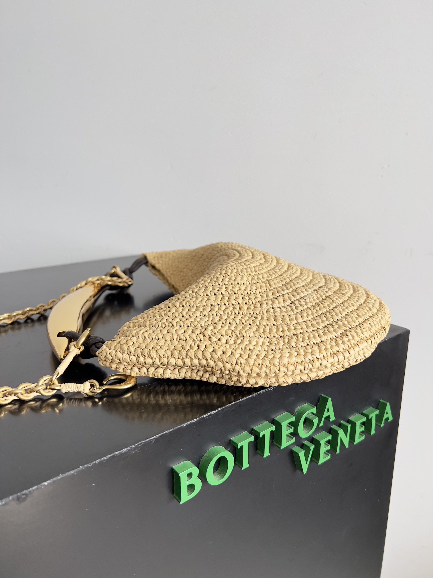 Bo*te*ga ve*ne*ta sarde bag-33*20*4cm