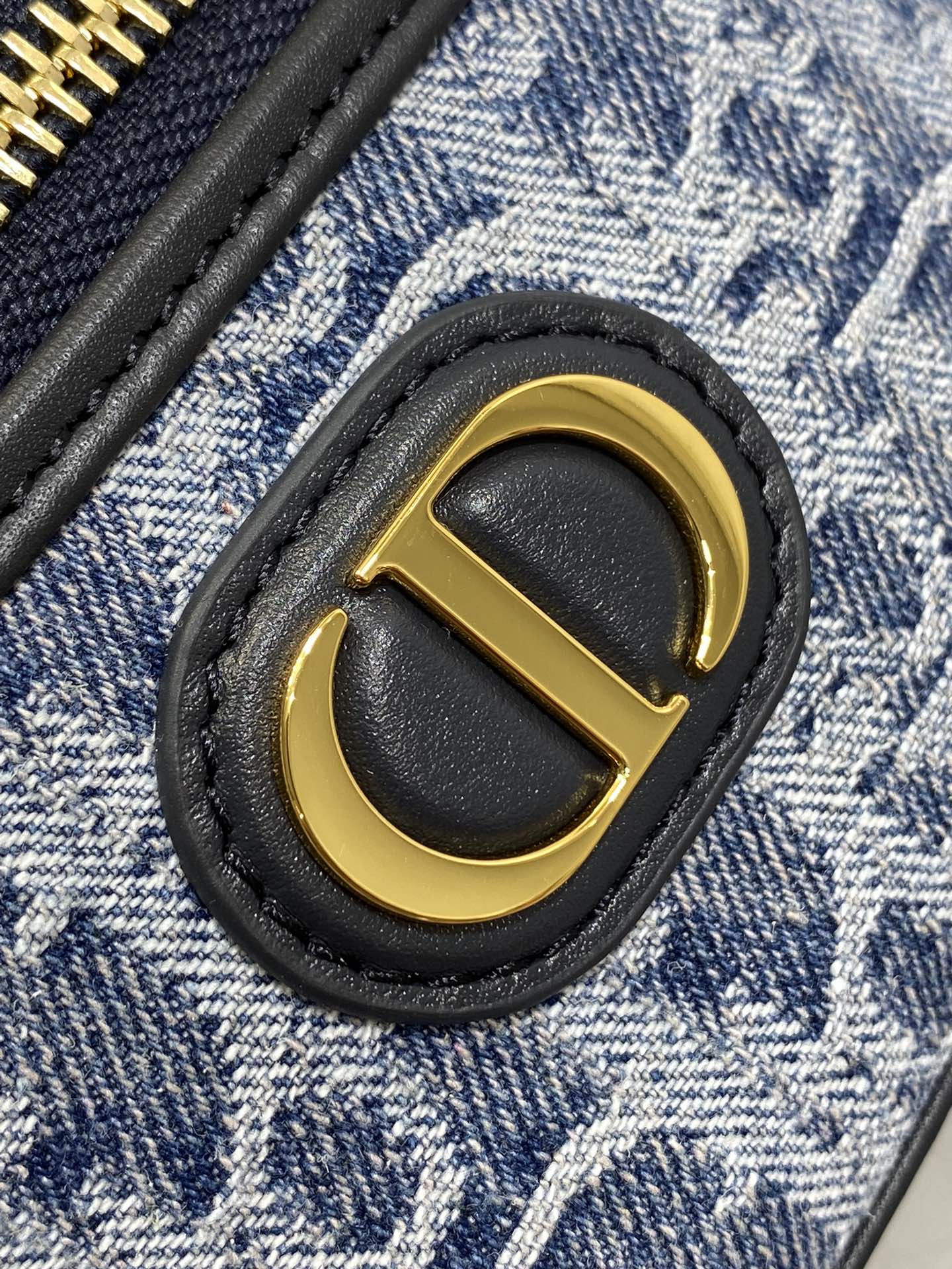 D*or 30 montaigne vanity-16.5*8*9.5cm