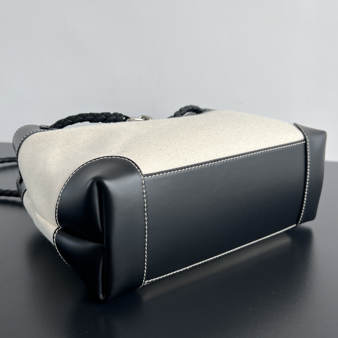 Bo*te*ga ve*ne*ta andiamo-32*24*12cm