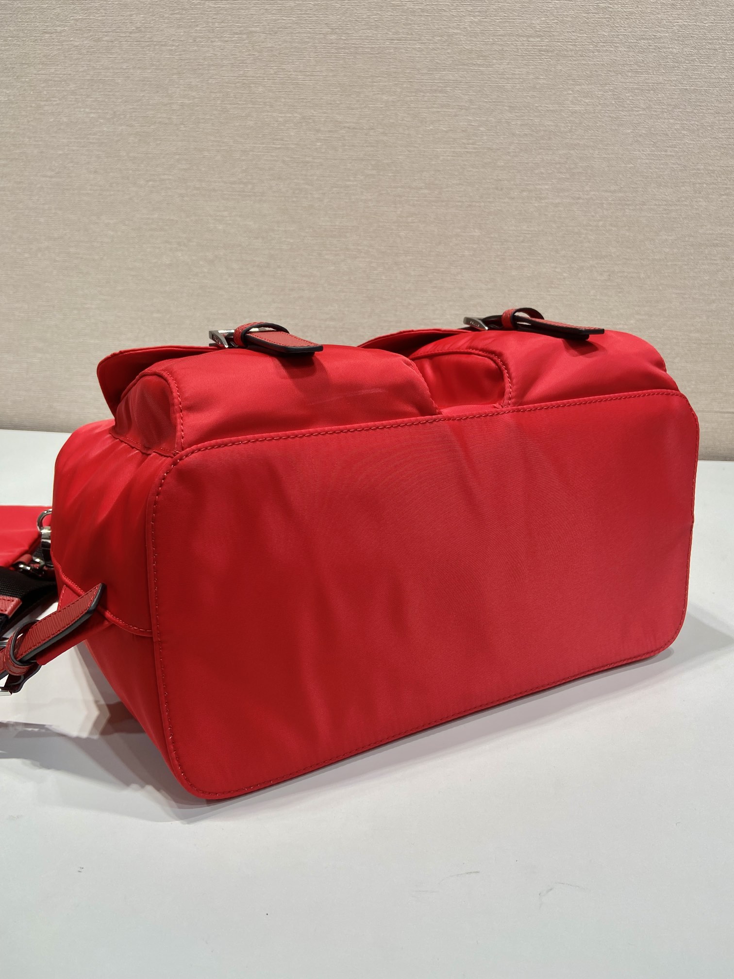 Pra*a backpack 1bz811-30*32*15cm