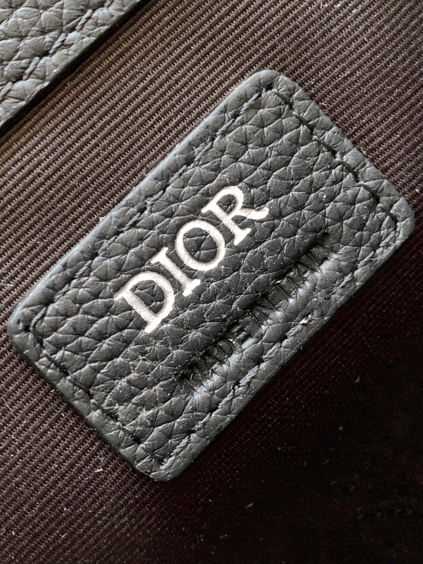 d*or safari N0*H-south bag-21 x 23.5 x 7.5cm