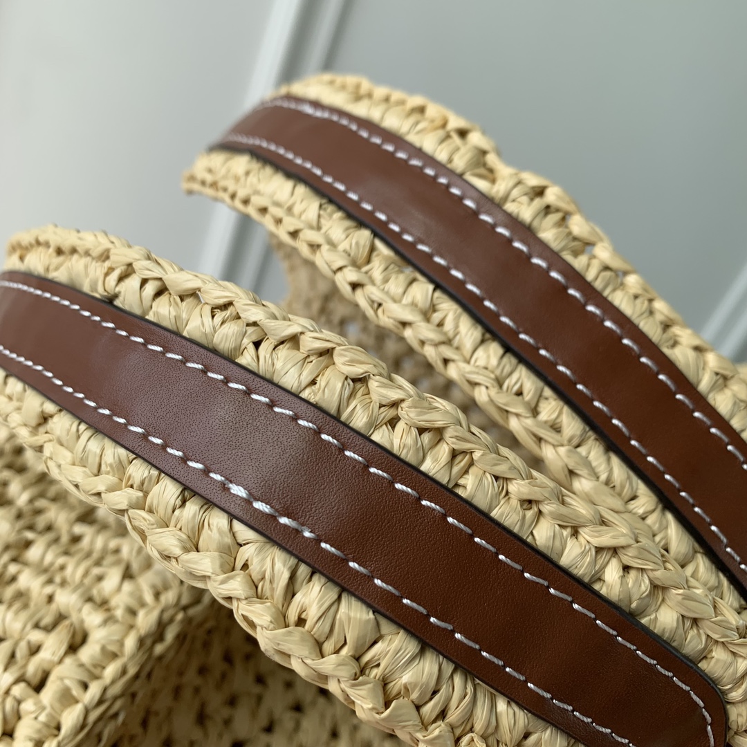 l**is V*t*n onthego handbag-37.5 x 30 x 17cm