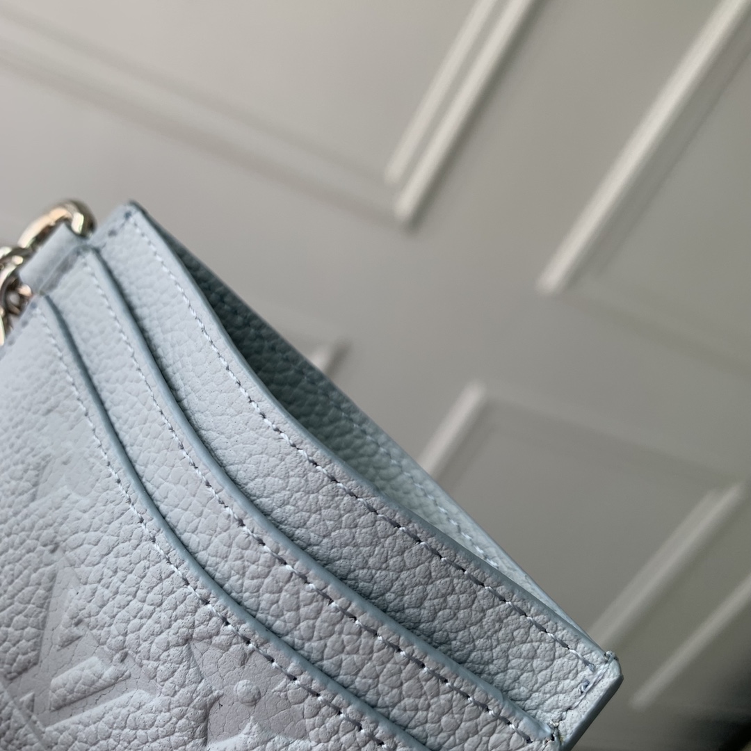 l**is V*t*n wallet-12 8 0.8cm