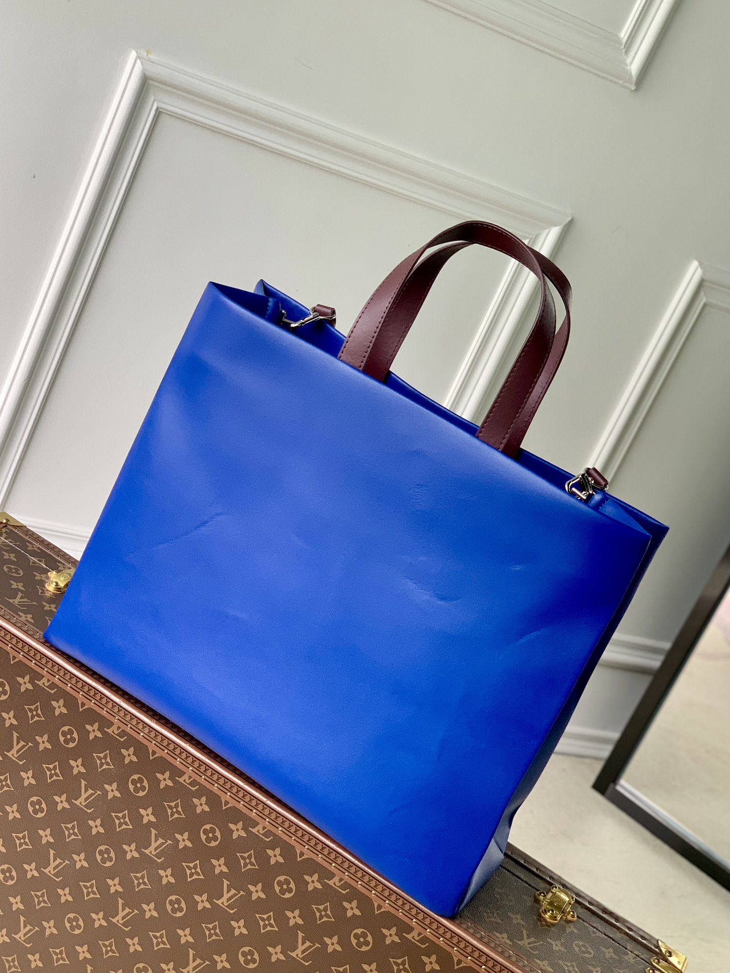 l**is V*t*n shopper handbags-40 x 32 x 16cm