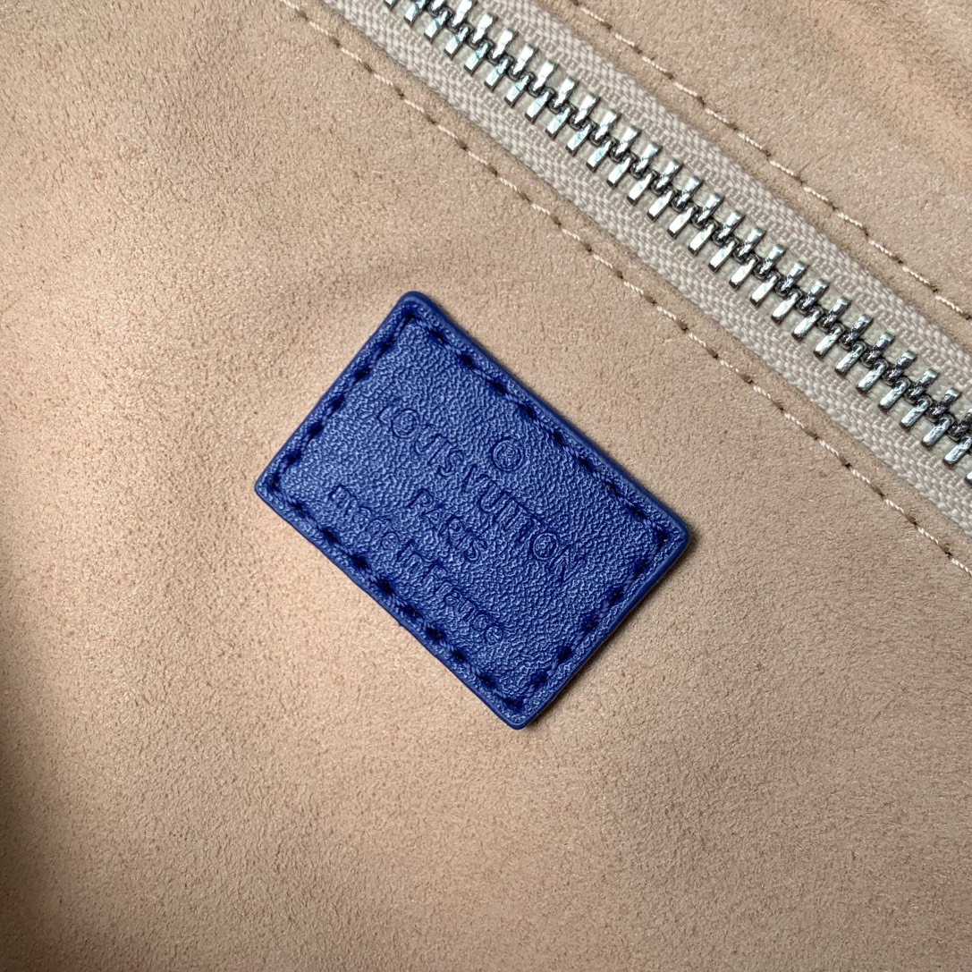 l**is V*t*n shopper handbags-40 x 32 x 16cm