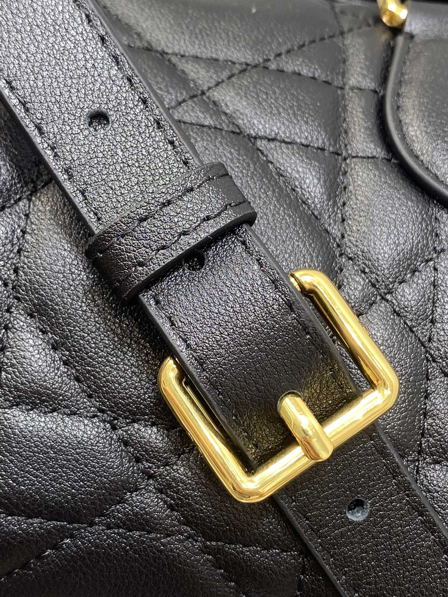 D*or groove bag-20.5*13.5*12cm