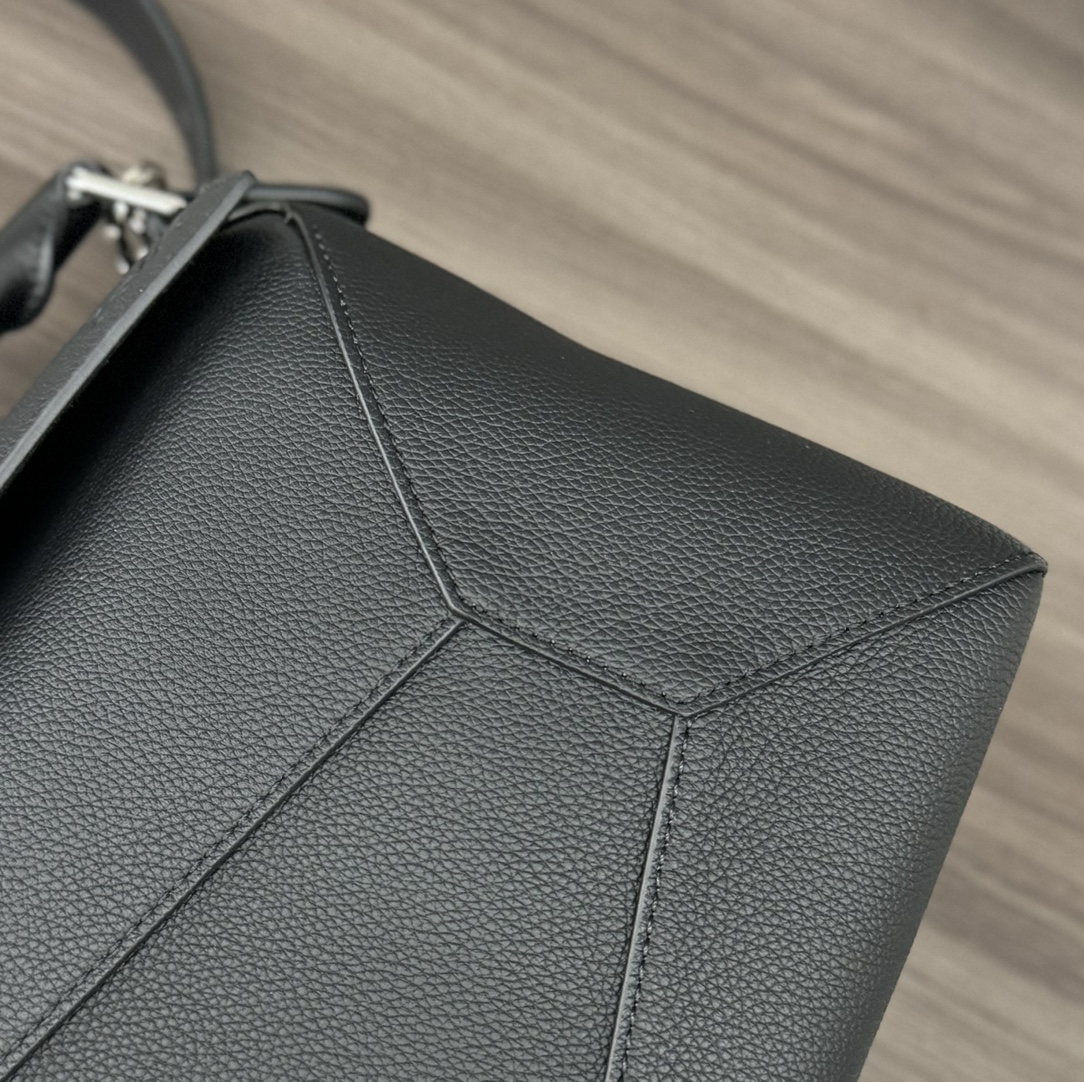 Loewe Puzzle Bag-33*14.7*21.5CM