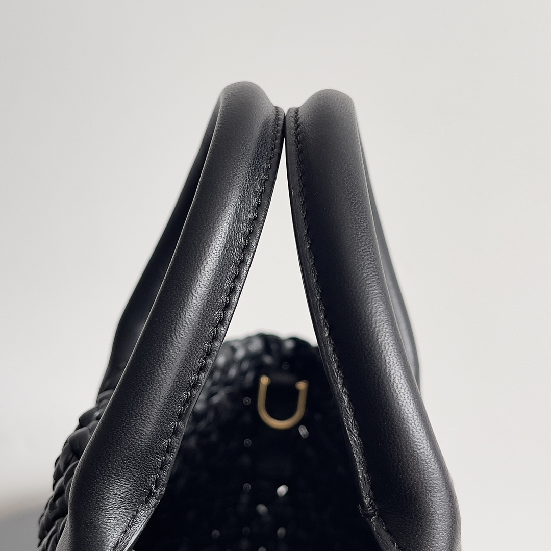 Bo*te*ga ve*ne*ta cabat tote-22*15.5*6.5cm