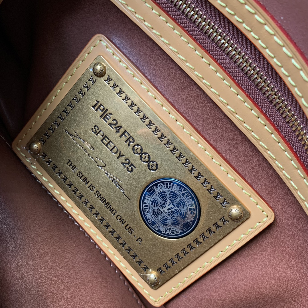 l**is V*t*n speedy bandoulière 25-25x 19 x 15cm