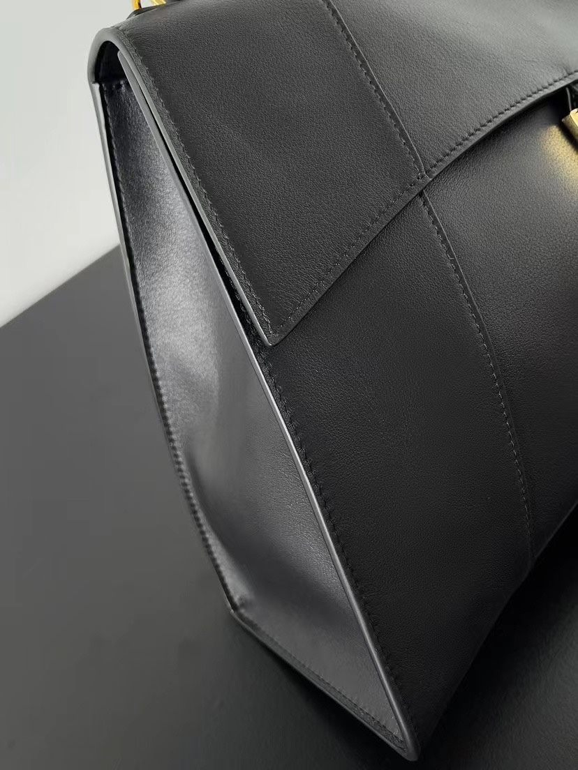 Ba*len*cia*ga hourglass soft bag-37*23.8*13.9cm