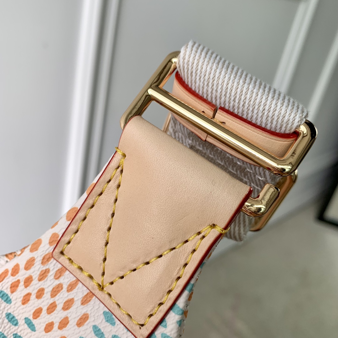 l**is V*t*n rush bum bag-m24987-30*15*8cm