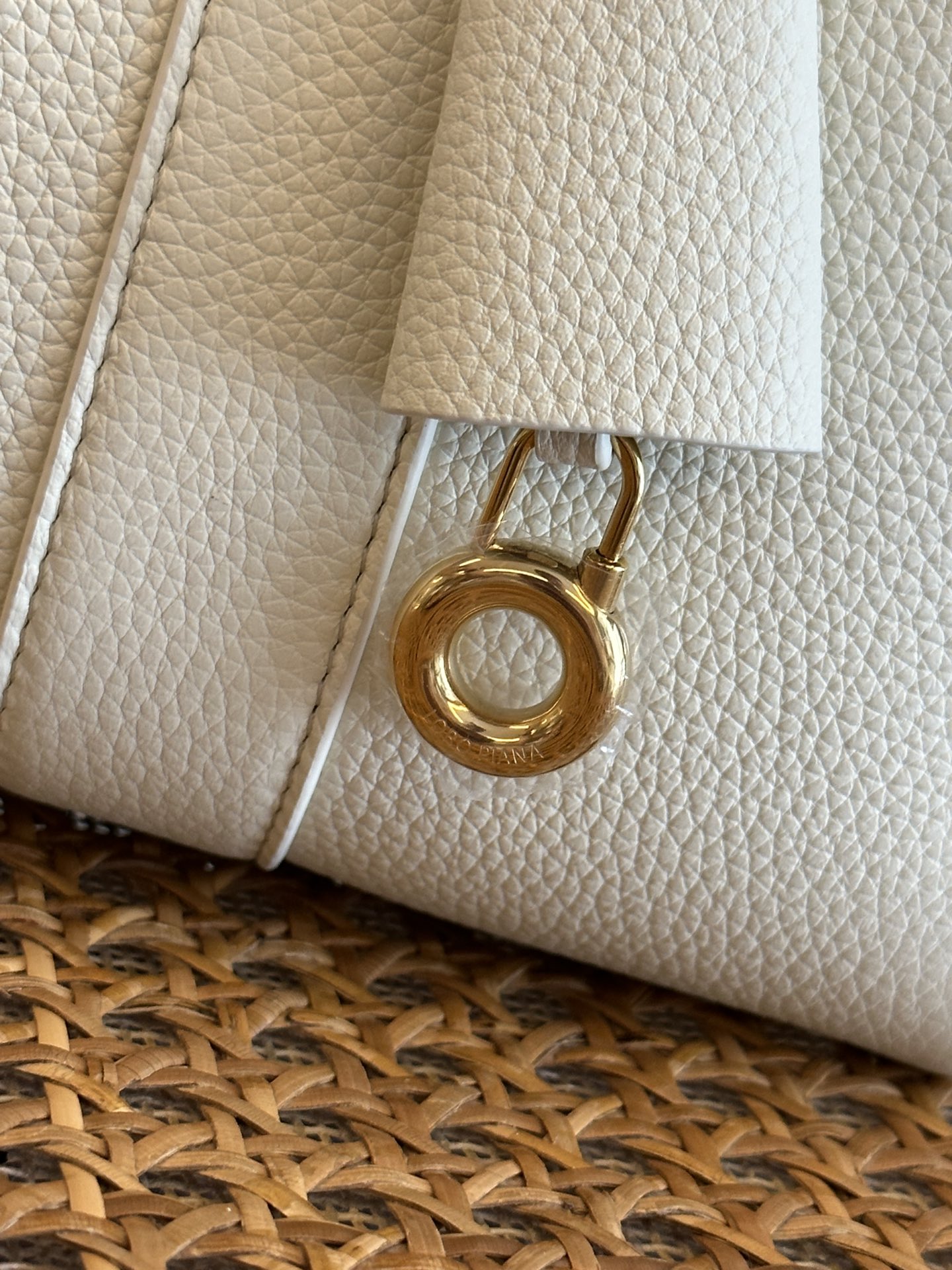 Loro Piana Loom Bag L32-33 x 23 x 18CM