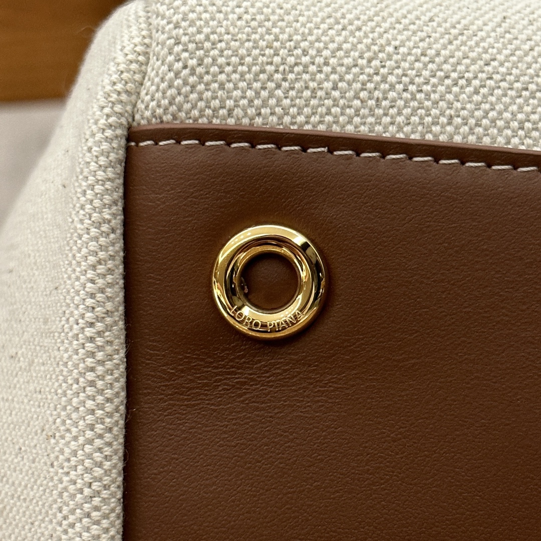 Loro Piana Loom Bag L32-33 x 23 x 18CM