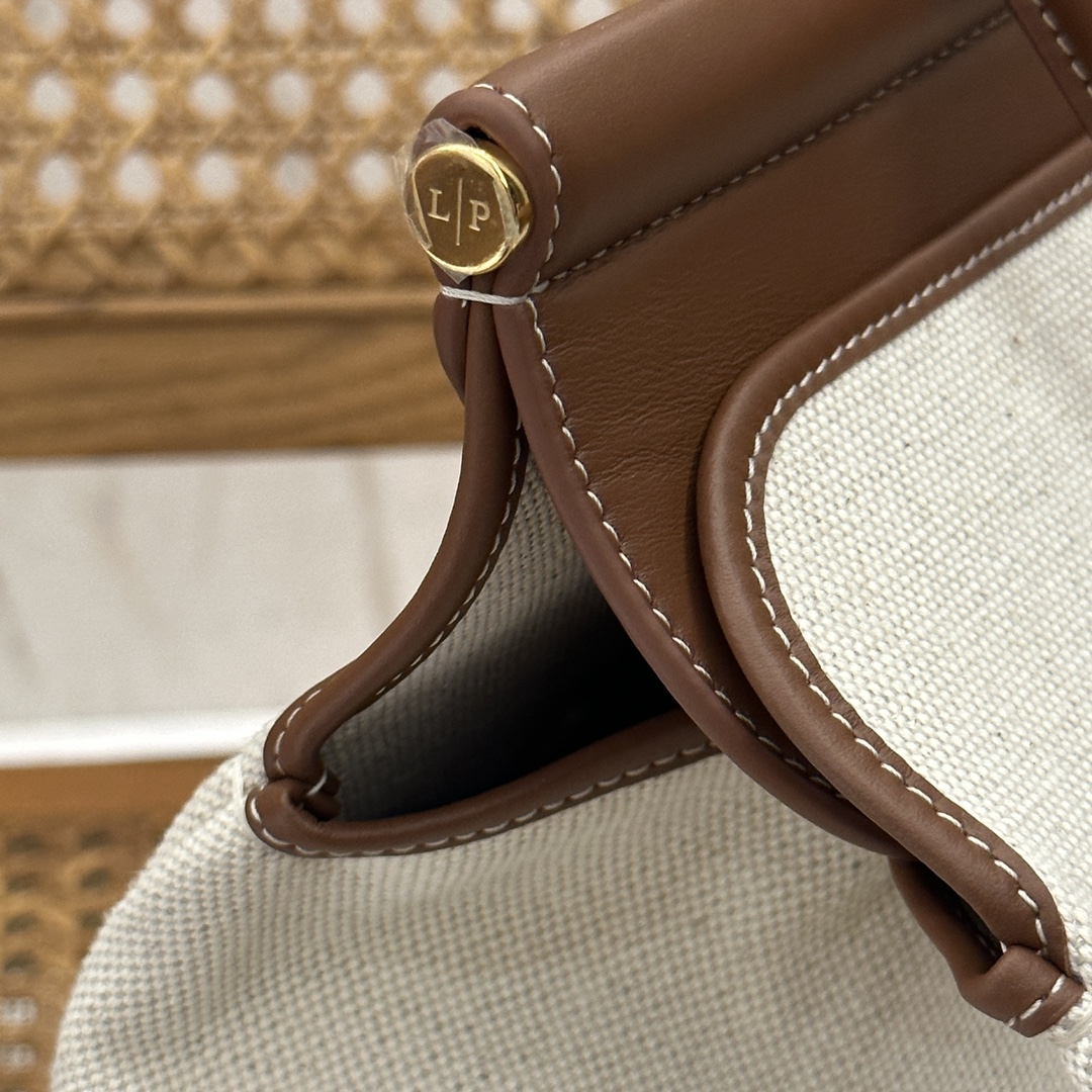 Loro Piana Loom Bag L32-33 x 23 x 18CM