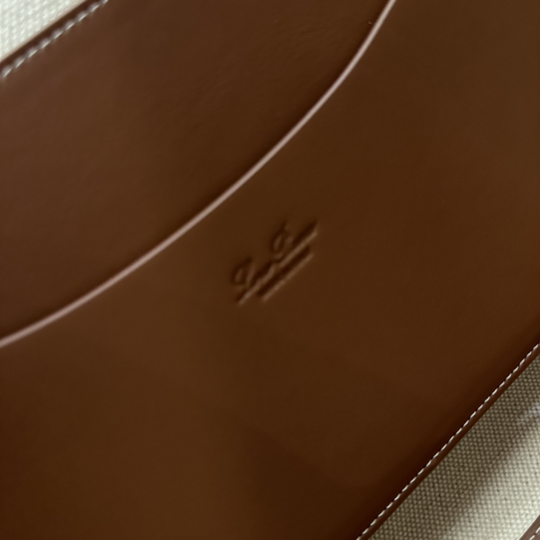 Loro Piana Loom Bag L32-33 x 23 x 18CM