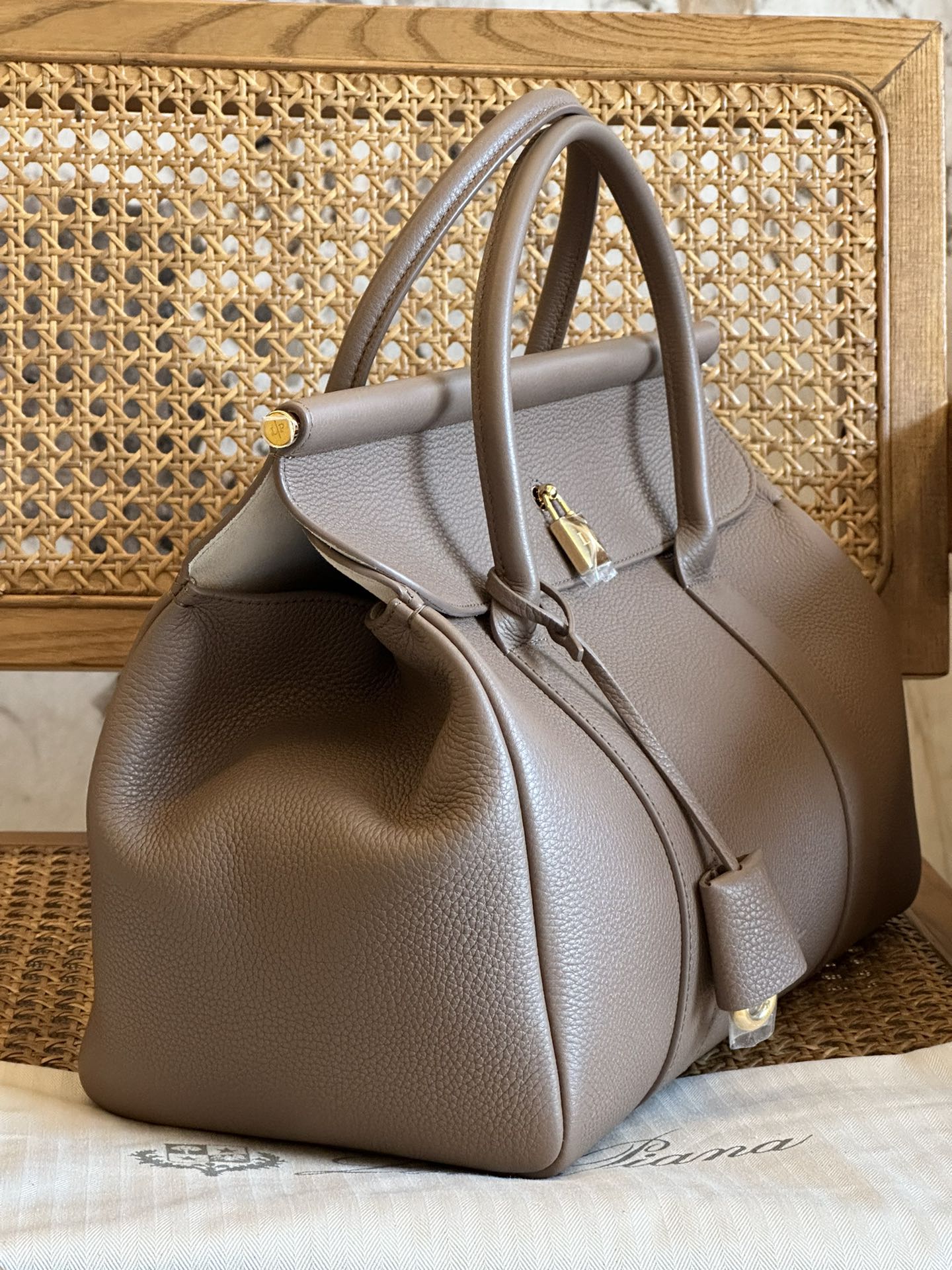 Loro Piana Loom Bag L32-33 x 23 x 18CM