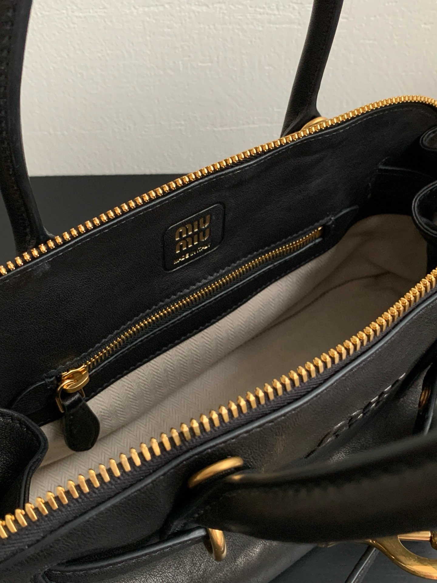 MiuMiu Tote Bag-33×17×11CM