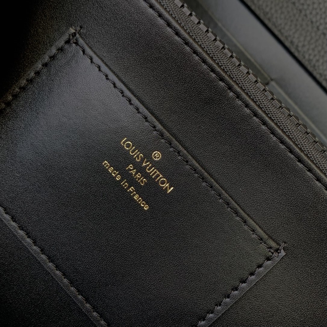 l**is V*t*n capucines souple handlebag-38 x 23 x 16cm