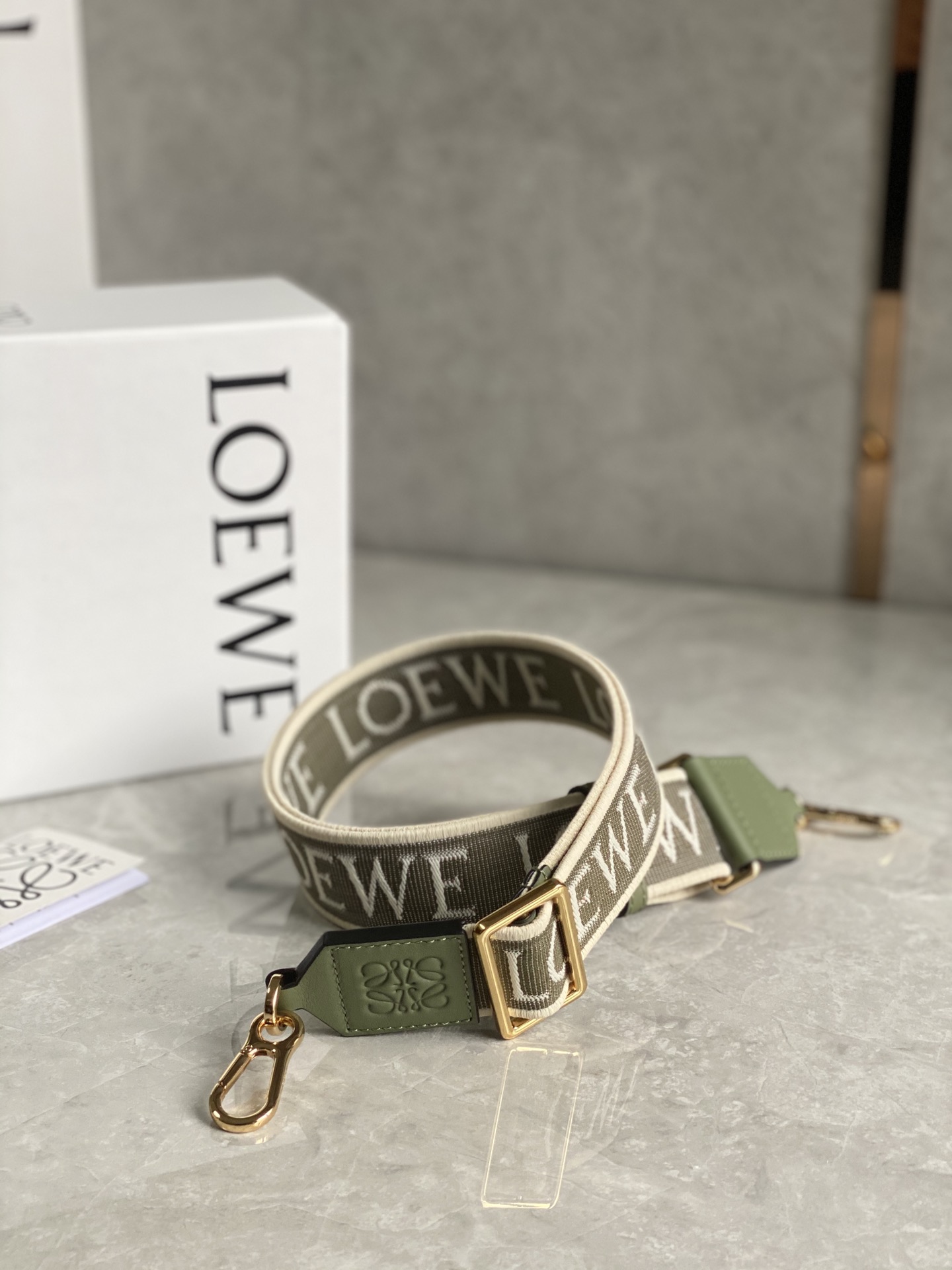 Loewe Straps