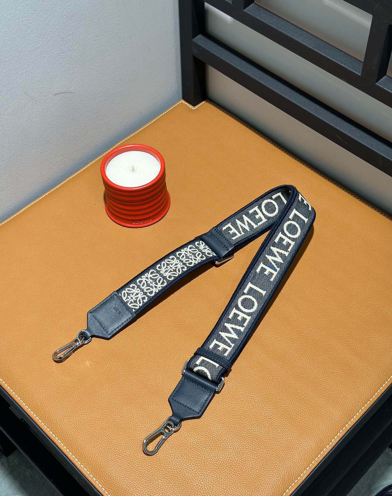 Loewe Straps-105*4CM