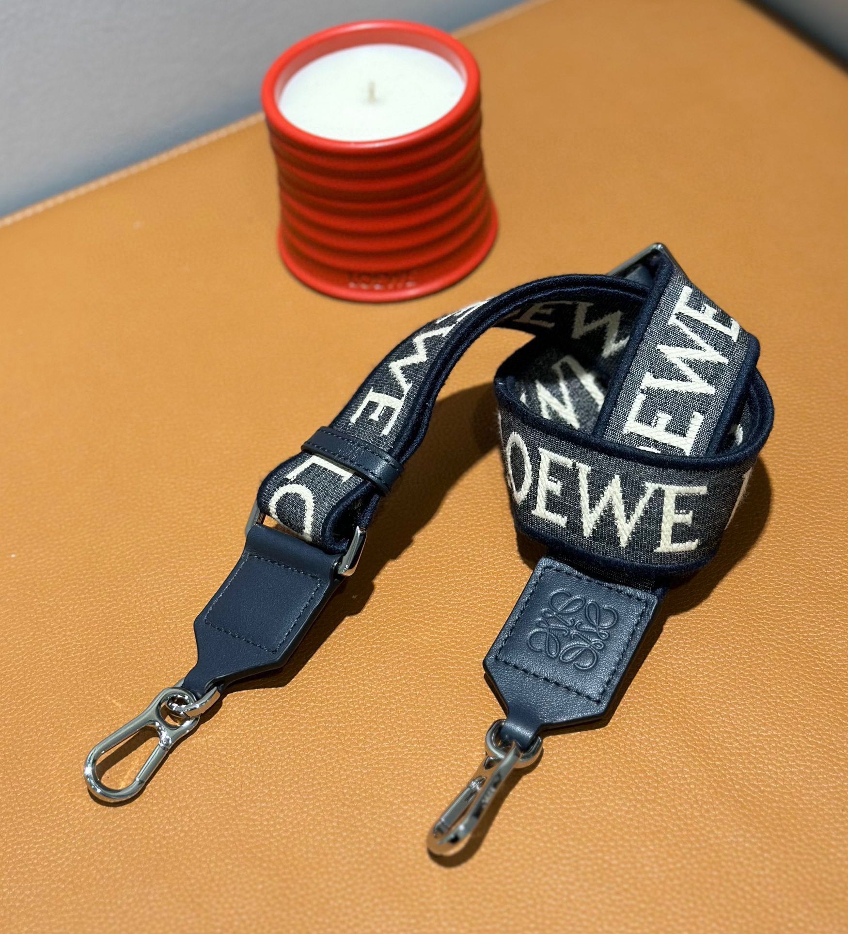 Loewe Straps-105*4CM