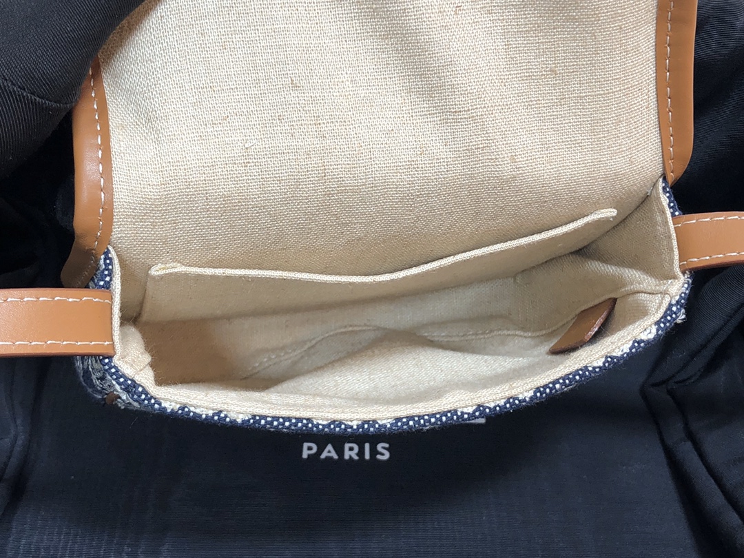 Celin Cabas Triomphe Handbags-15*11*4CM