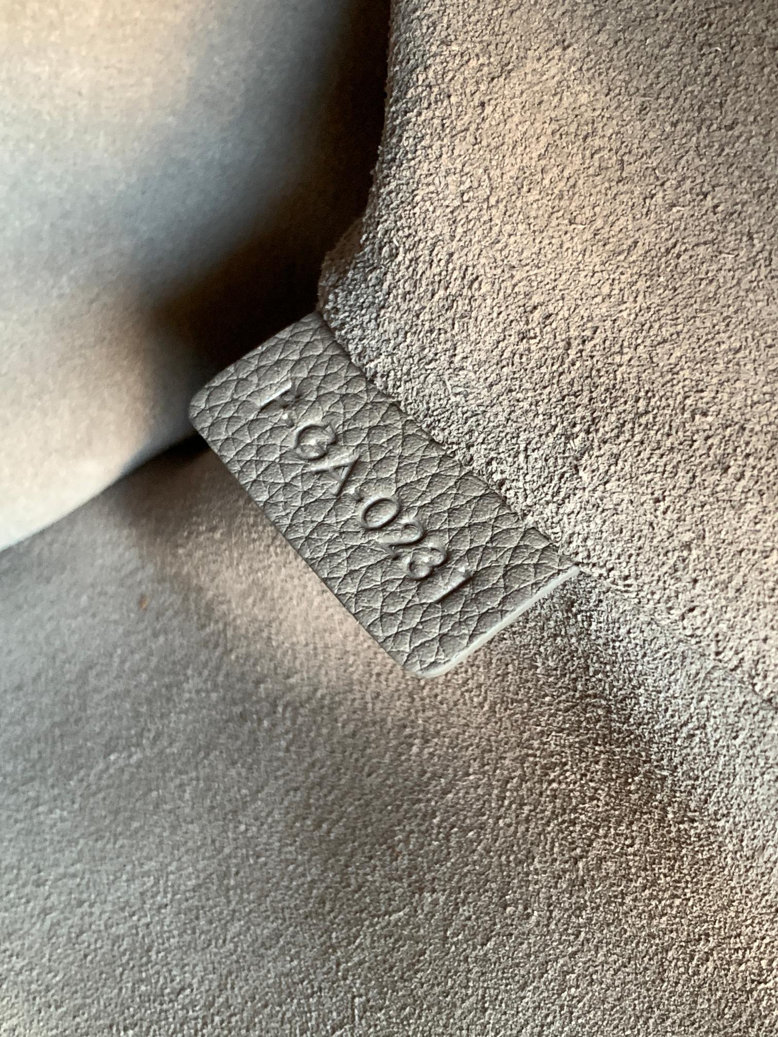 Ce**e bucket bag-16x18x16cm