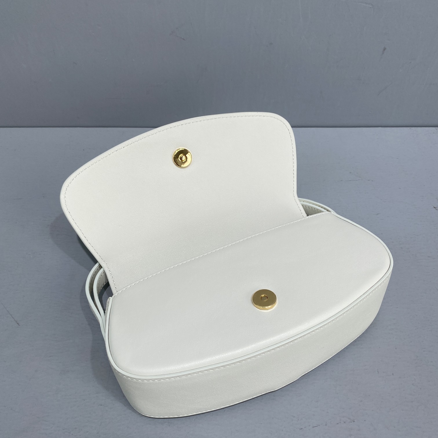 Celin Mini Tabou Clutch On Strap-18*8*5CM