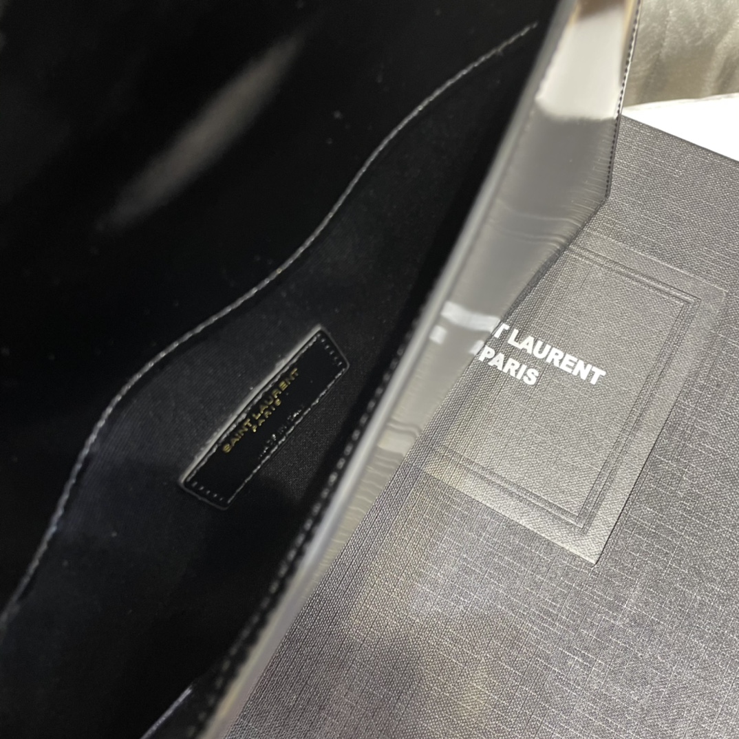 YSL Uptown Wallet-27×16×2CM