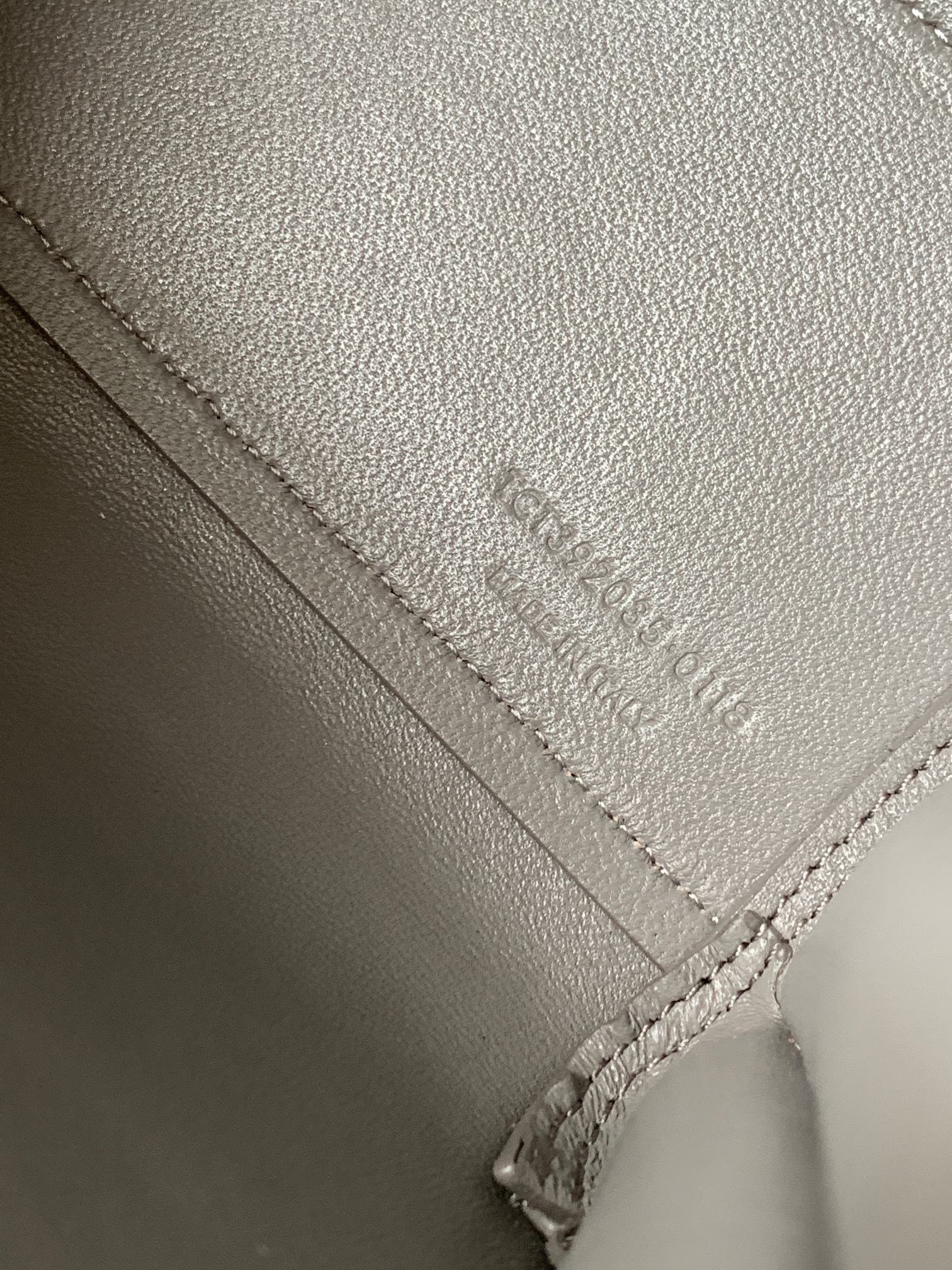 YSL Sac De Jour-22x18x10.5CM