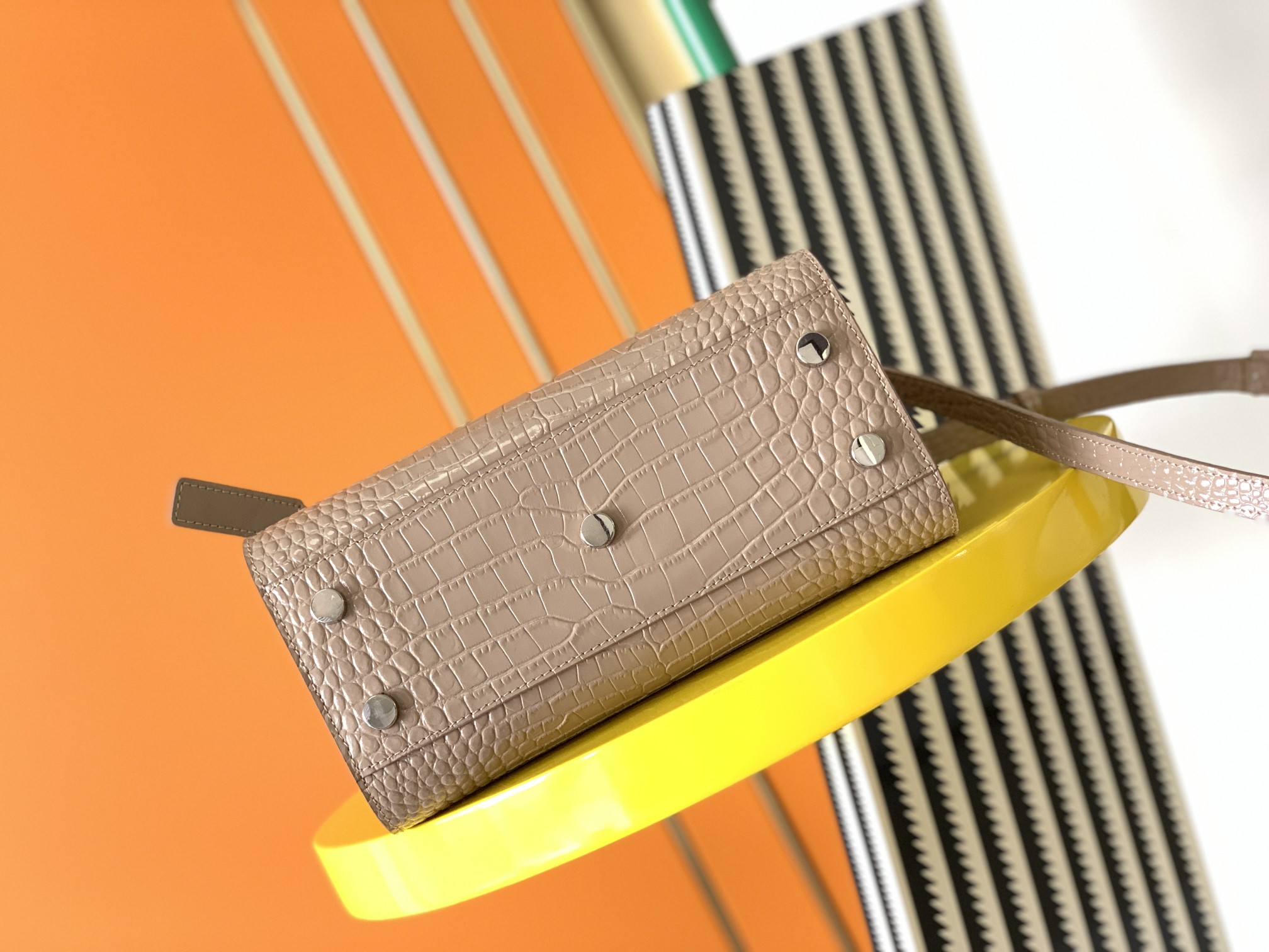 YSL Sac De Jour-22x18x10.5CM