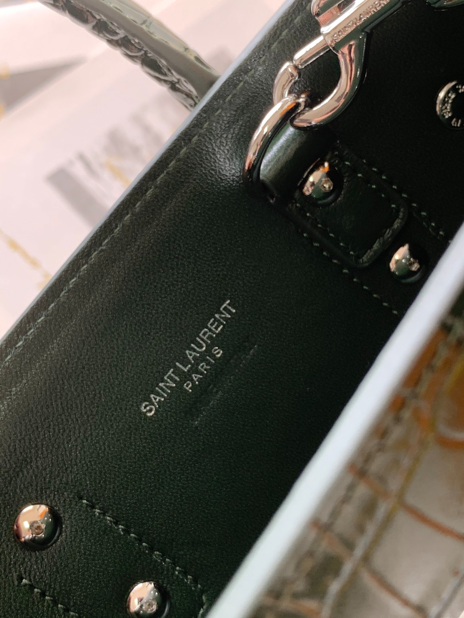 YSL Sac De Jour-22x18x10.5CM