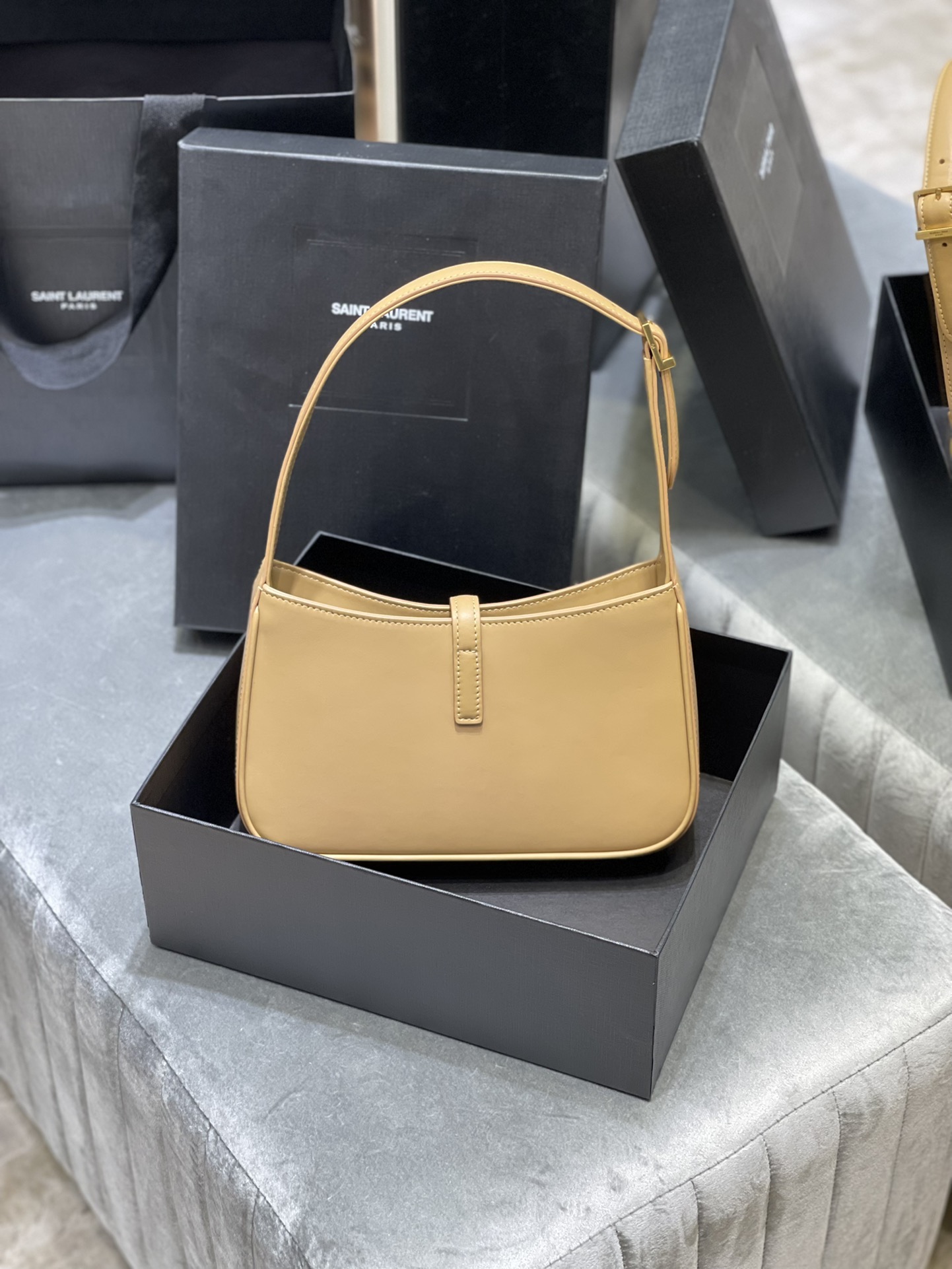 YSL Le5A7 Vintage Bag-25X14X6CM