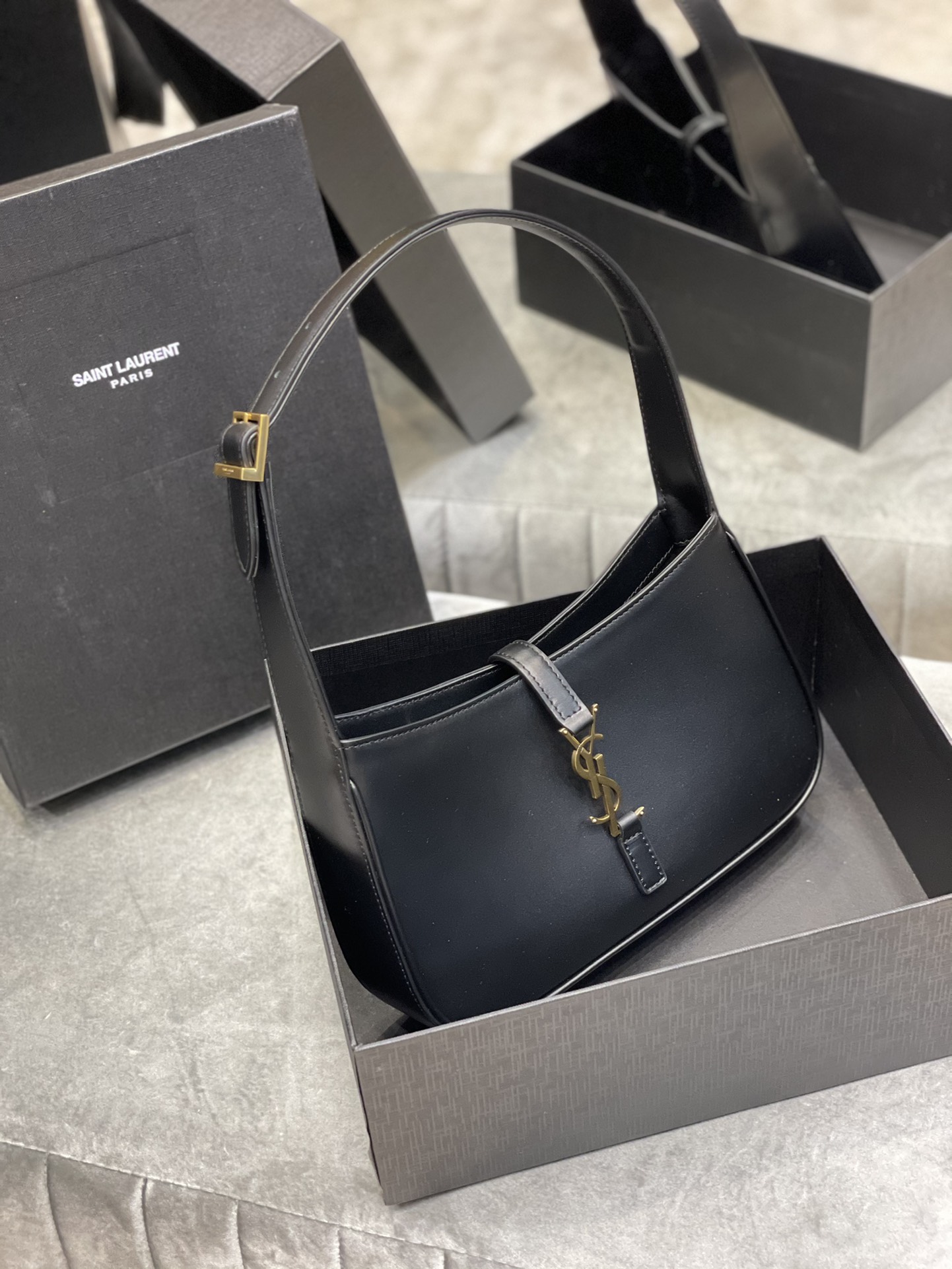 YSL Le5A7 Vintage Bag-25X14X6CM