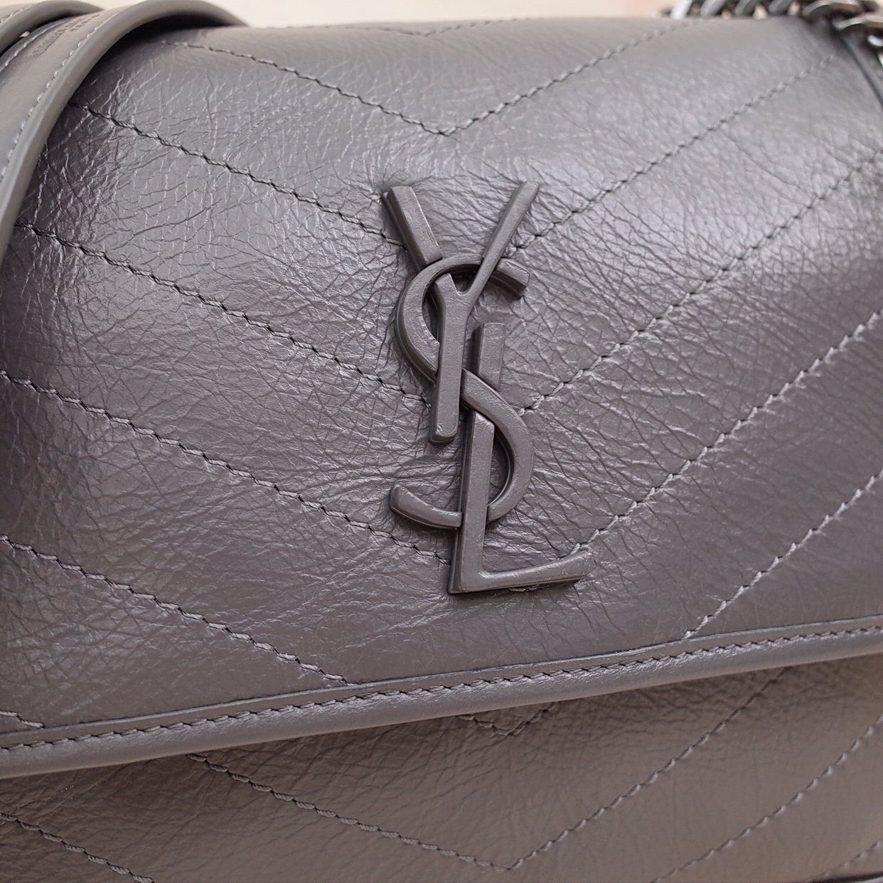 YSL Niki Bag-28*20*8.5CM